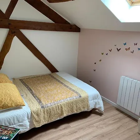 Maison De Famille Au Classee 3 Etoiles Holiday home Les Andelys