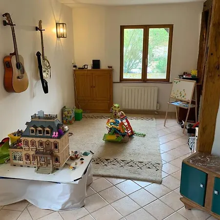 Dom wakacyjny Maison De Famille A La Campagne Classee 3 Etoiles *