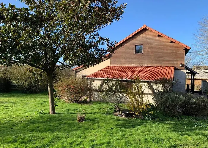 Dom wakacyjny Maison De Famille A La Campagne Classee 3 Etoiles *