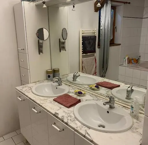 Dom wakacyjny Maison De Famille A La Campagne Classee 3 Etoiles *